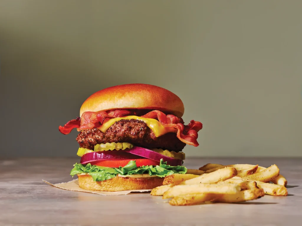 Classic Bacon Cheeseburger — Applebee's at SaskHop Regina