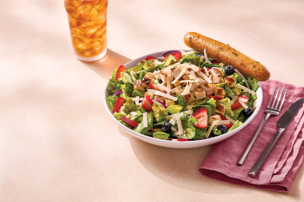 Strawberry Balsamic Chicken Salad — Applebee's at SaskHop Regina